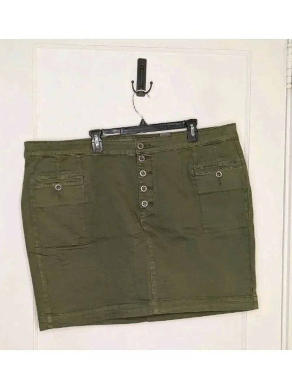 NWT Size 24 Torrid Mini Army Green Twill Button Fly Skirt